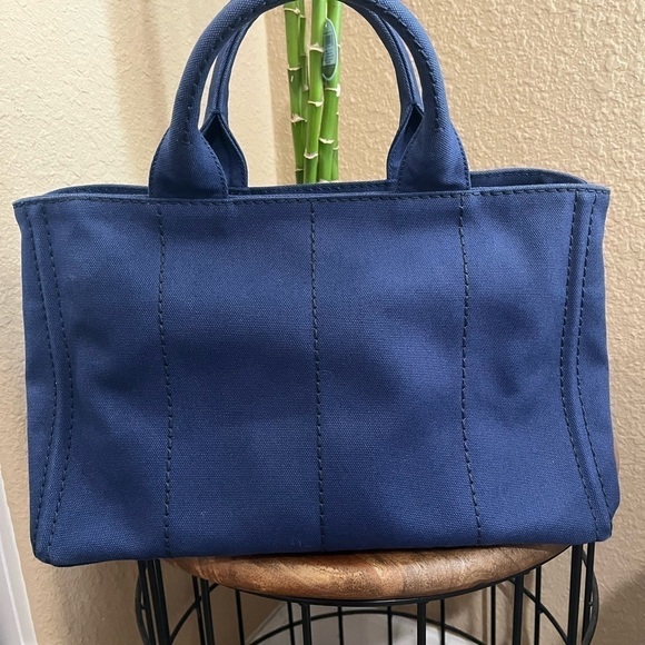 PRADA CANAPA - Picture 2 of 12